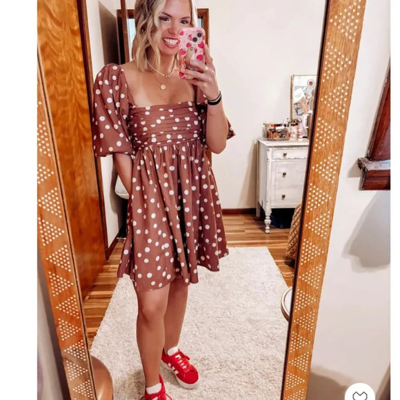 Abercrombie & Fitch Emerson Ruched Puff Sleeve Polka Dot Babydoll Mini Dress NWT - Picture 4 of 14